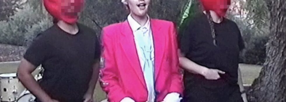 Elise Trouw – Blue Ball Blues