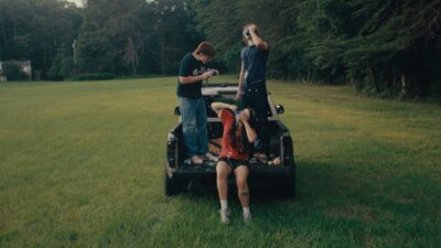 Eliza McLamb – Like the Boys