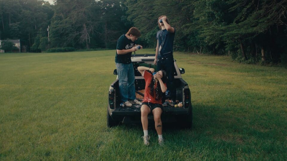 Eliza McLamb – Like the Boys