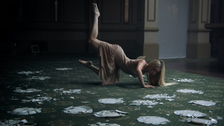 Erin LeCount – MACHINE GHOST music video
