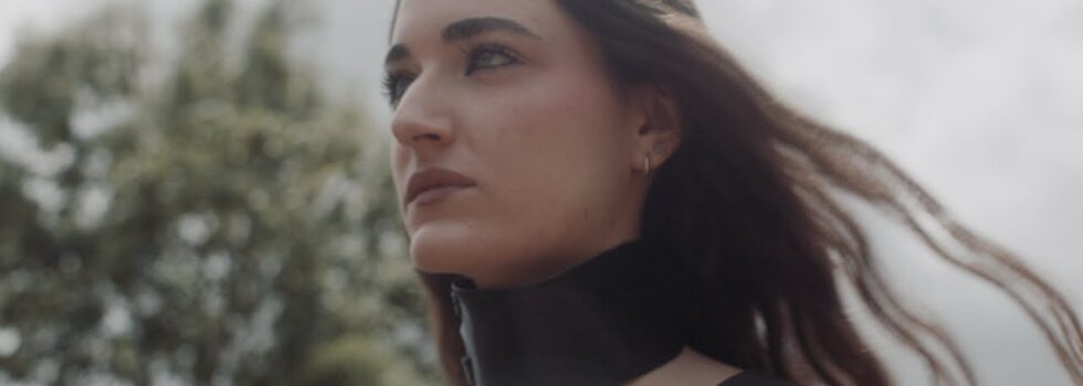 Etta Marcus – Girls Are God’s Machines