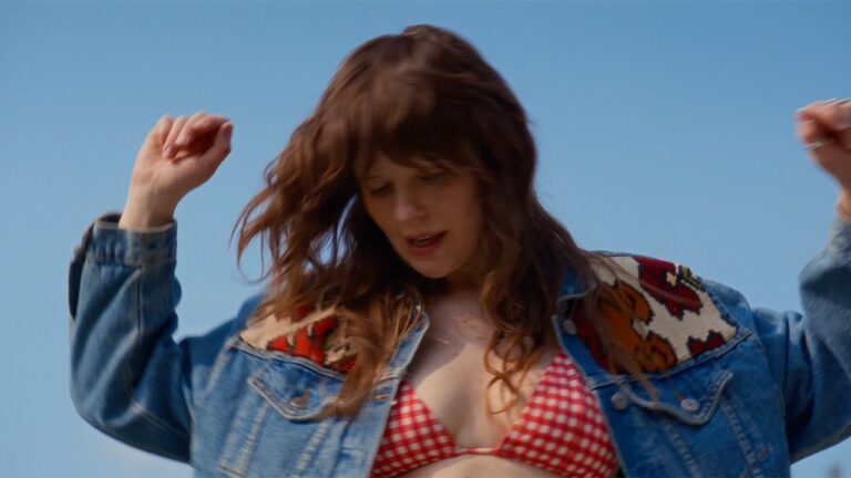 Felix Cartal – Mouth of Madness (feat. Ofelia K) music video