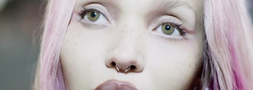 FKA twigs – Love Crimes