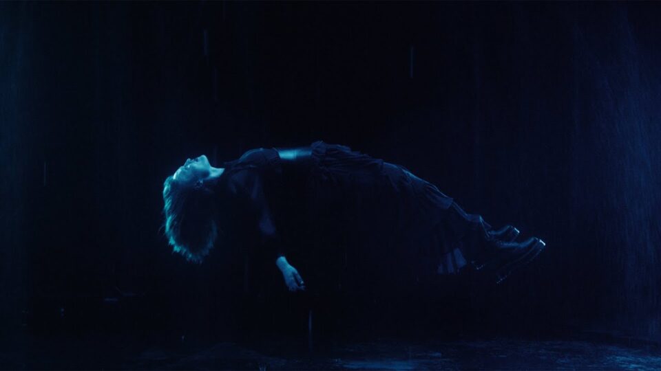 Freya Ridings – Wicker Woman