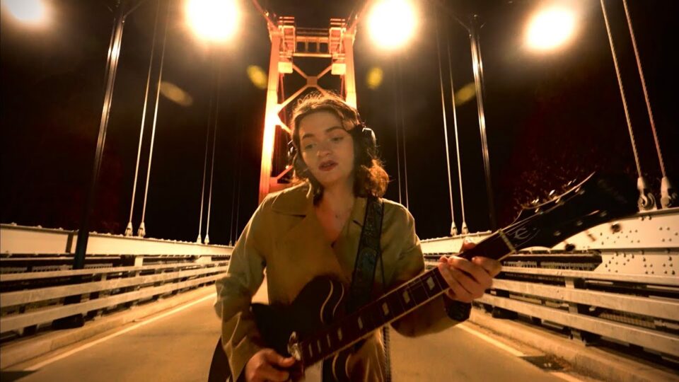 Ginger Winn – Socrates