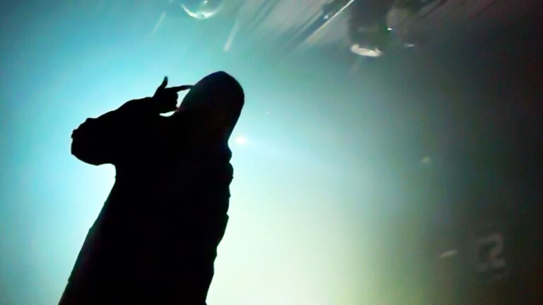 glaive – We Don’t Leave The House music video