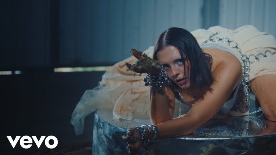 googly eyes – Made Of