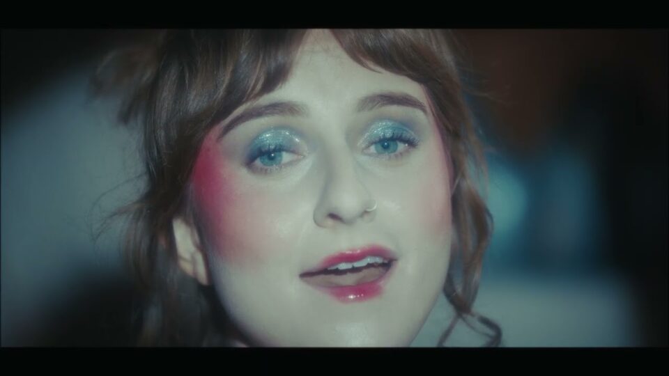 Hannah Frances – The Space Between