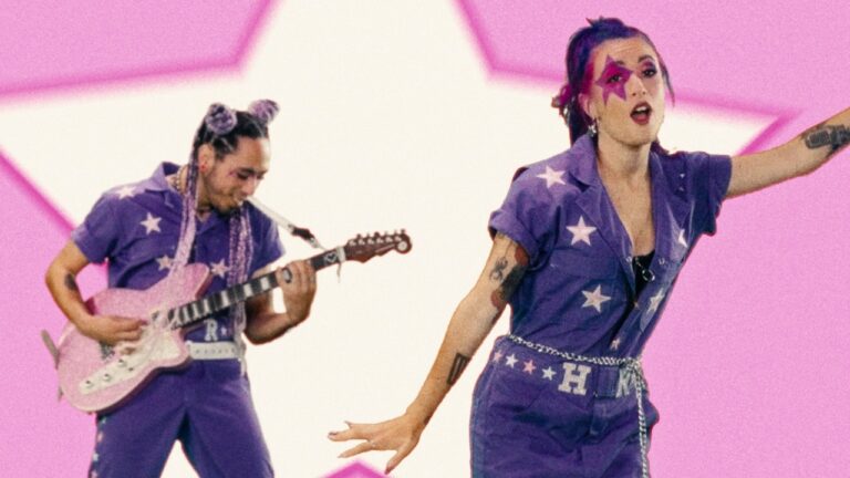 Honey Revenge – Risk music video