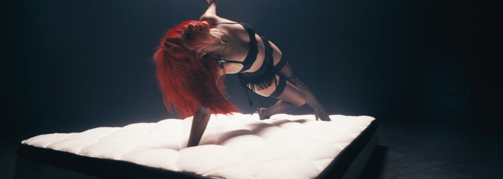 HYRA – I WANT MORE