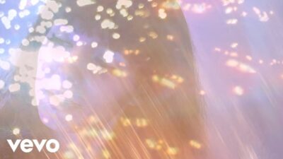 Jenny on Holiday – Dolphins