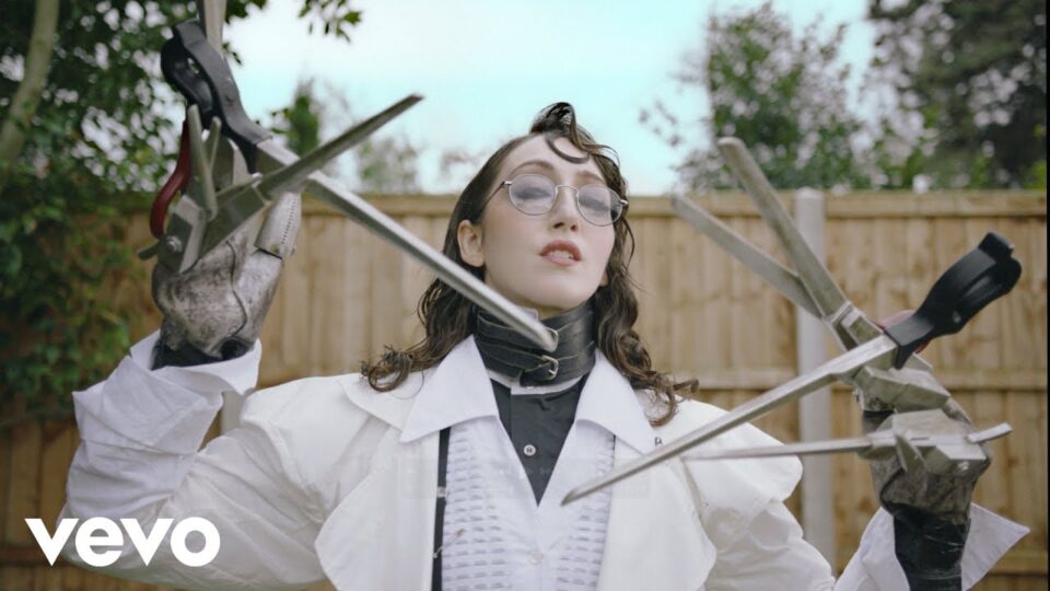 Jessica Winter – Wannabe