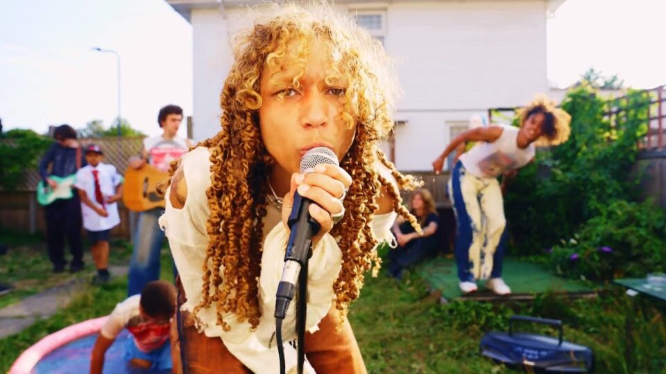 Lava La Rue – Easy Come, Easy Go