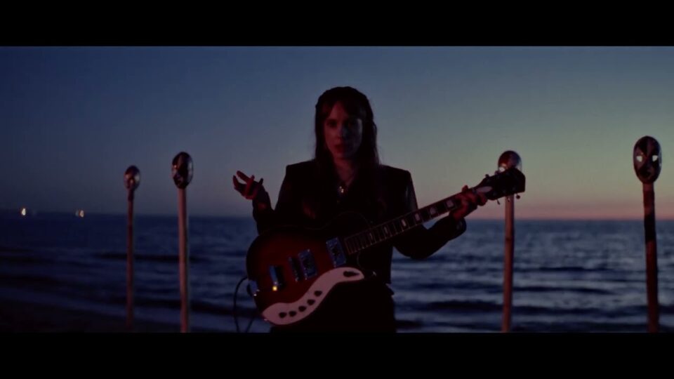 lùisa – My Love Is Easy