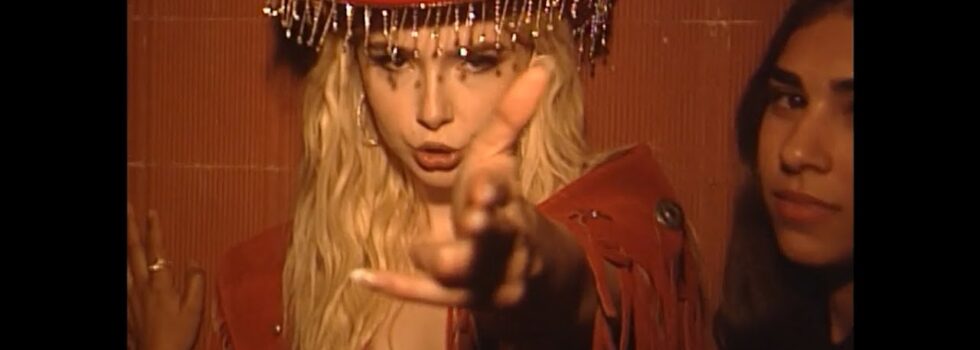 Lydia Night – Loaded Gun