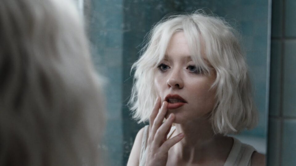 Maisie Peters – You You You