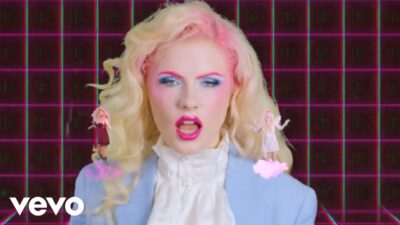 Meg Smith – Dive Bar Opera