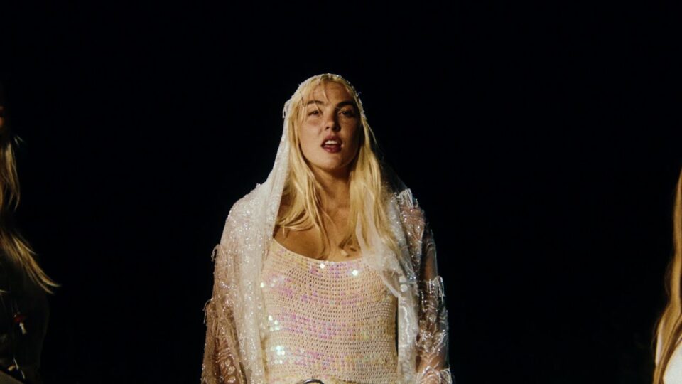 Mercedes Medicated – Evie Irie