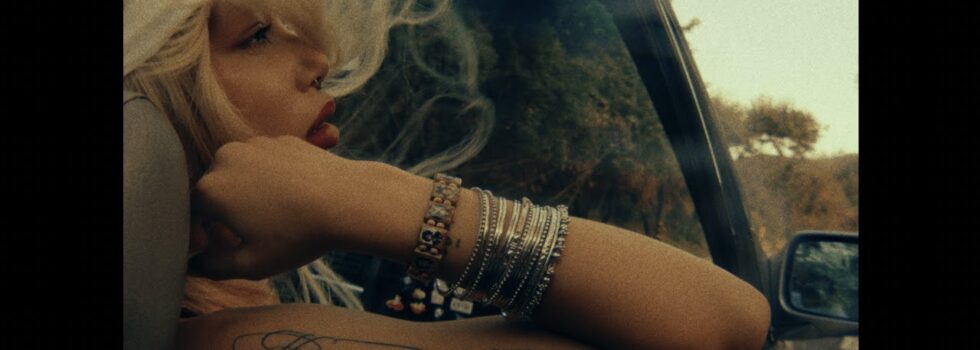 Molly Santana – So Right