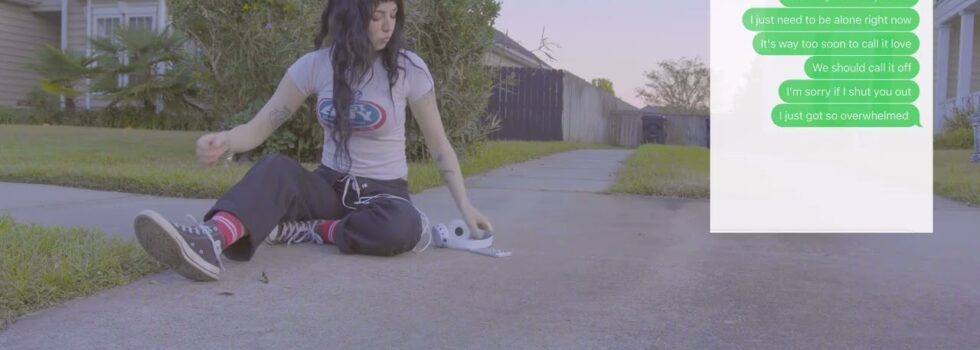 Noelle Sucks – Clumsy