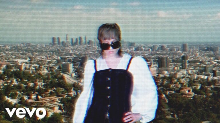 Pearly Drops – Delusional On Sunset Blvd music video