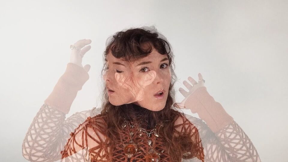 Purity Ring – place of my own