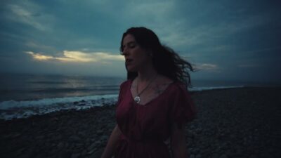 Rachel Bobbitt – Hands Hands Hands