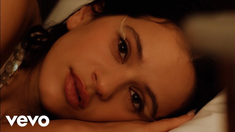 ROSALÍA – Berghain music video