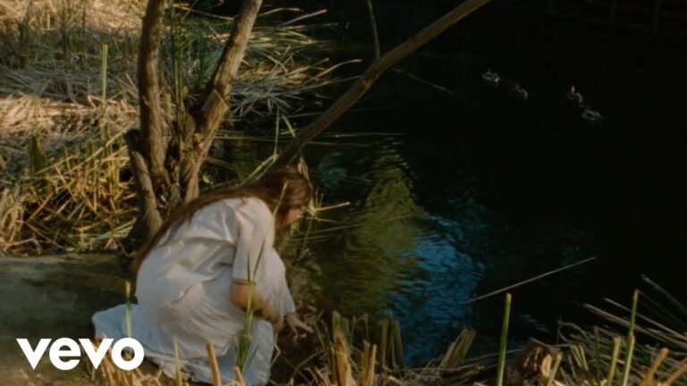 runo plum – Pond music video