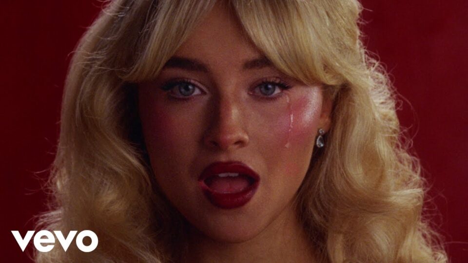 Sabrina Carpenter – Tears
