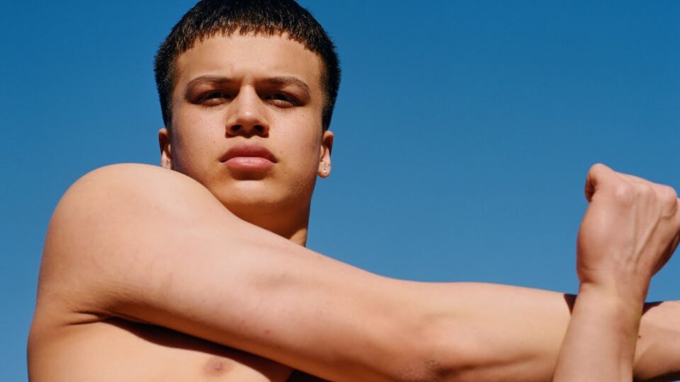 Saint Etienne – Take Me To The Pilot