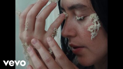 Sandrayati – Give In