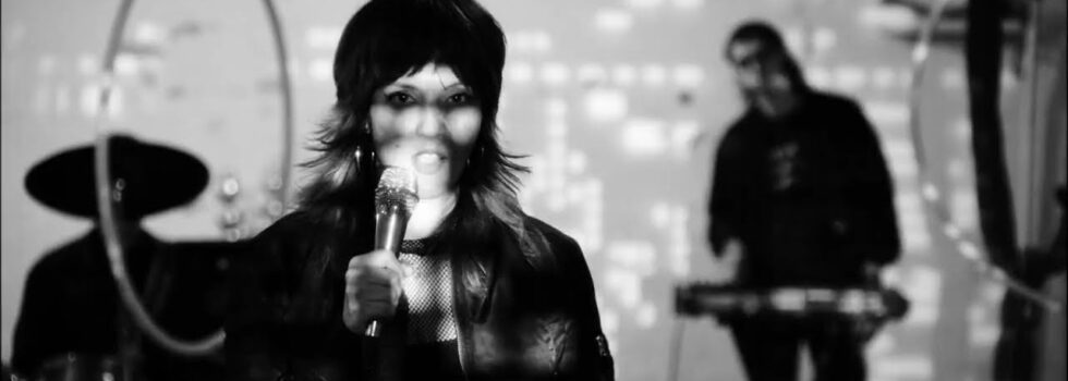 SCREENSAVER – Context Is Everything