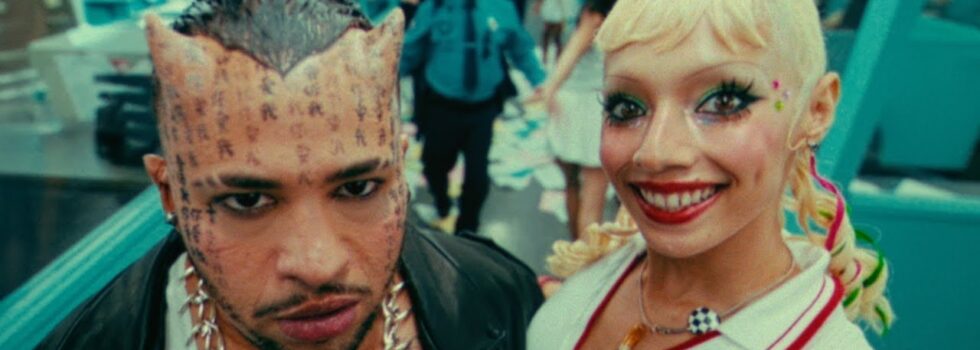 SKUZLAND – Tell Me You Love Me