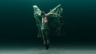 Smash Into Pieces – Broken Halo