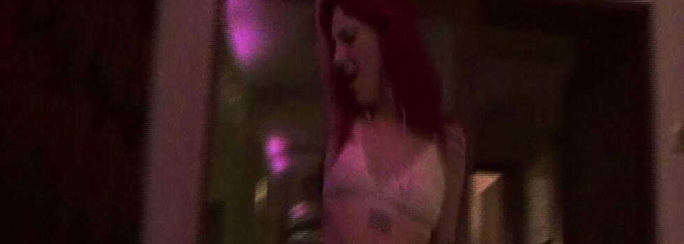 Sophie and the Giants – A Little Bit Wild