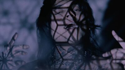 Stain The Canvas – The Light Within