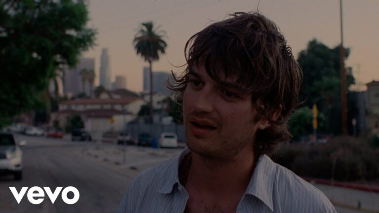 Tame Impala – Loser music video