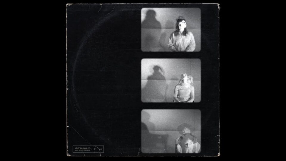 Topsy Turvy – Pretty People