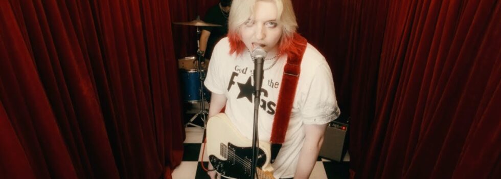 Vienna Vienna – God Save the Queens