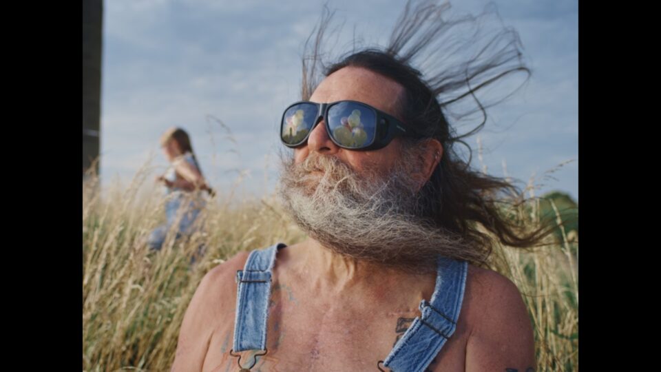 Work Wife – Community Garden