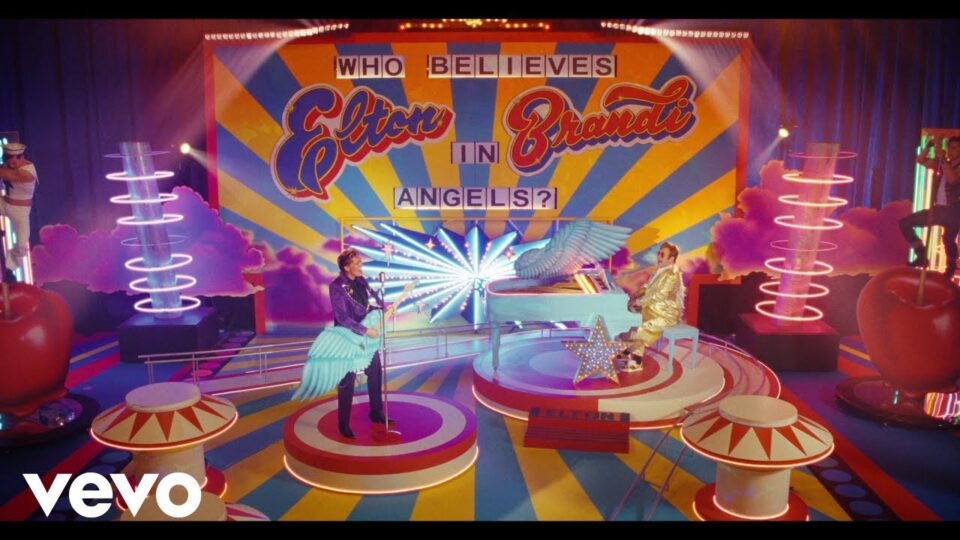 Elton John & Brandi Carlile – Who Believes in Angels?