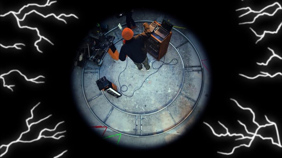 Ovrkast. – STRIKING