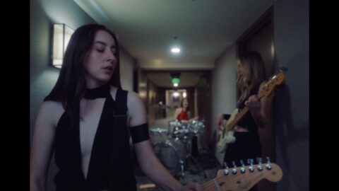 HAIM – Down to be wrong