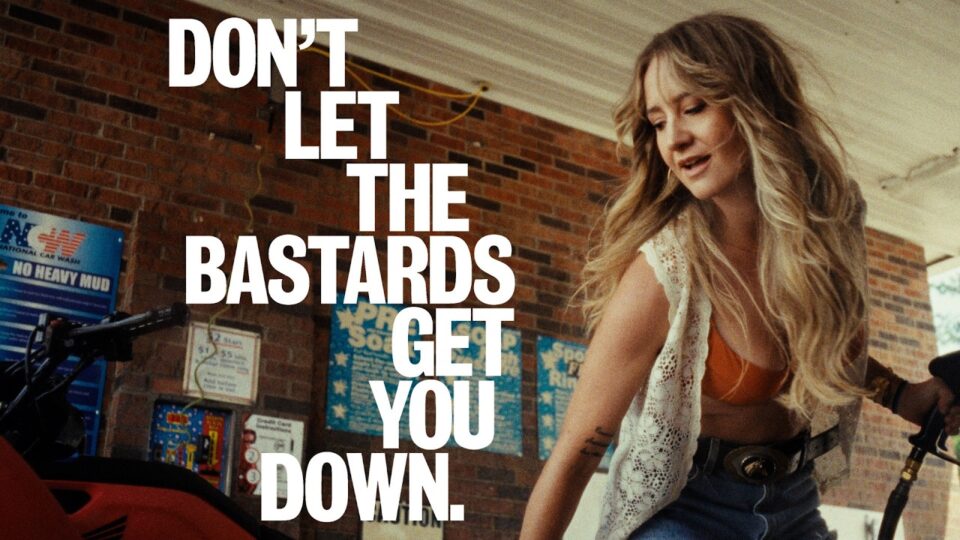 Margo Price – Don’t Let the Bastards Get You Down