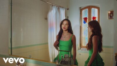 Olivia Rodrigo – deja vu