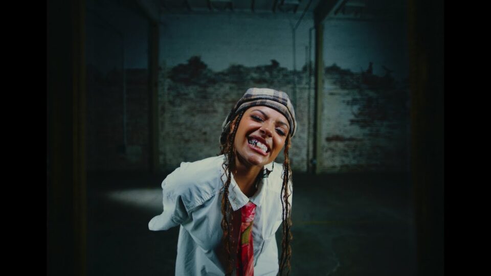 Samara Cyn – Katana