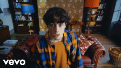 Alfie Templeman – Stop Thinking (About Me)