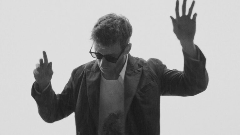 Kerala Dust – How The Light Gets In music video