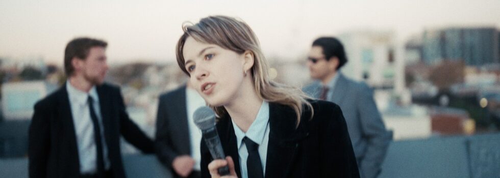 The Belair Lip Bombs – Hey You